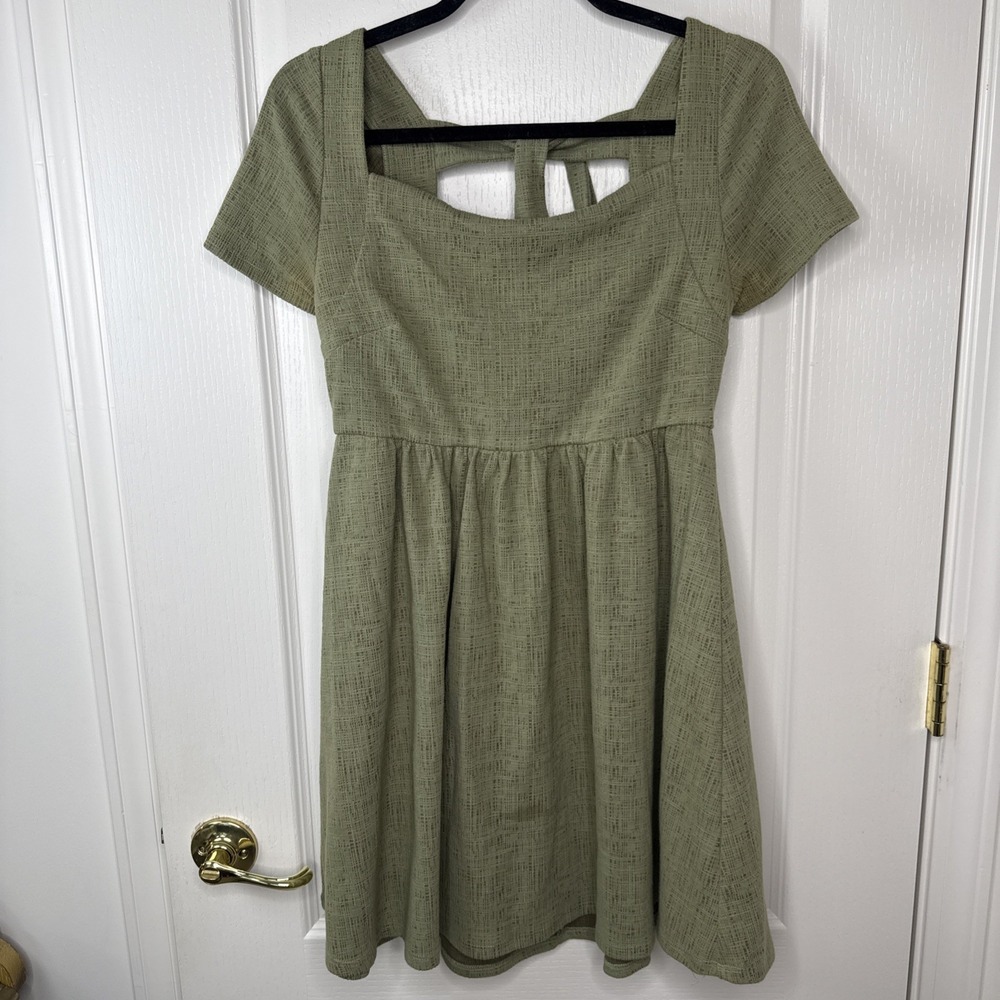 Altar'd State Womens M Sage Green Textured Tie Back Fit Flare Dress